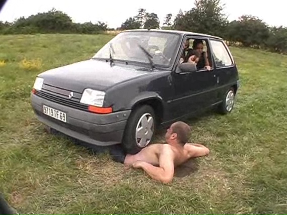 cucciolopage – dig your own grave (insane) – trample