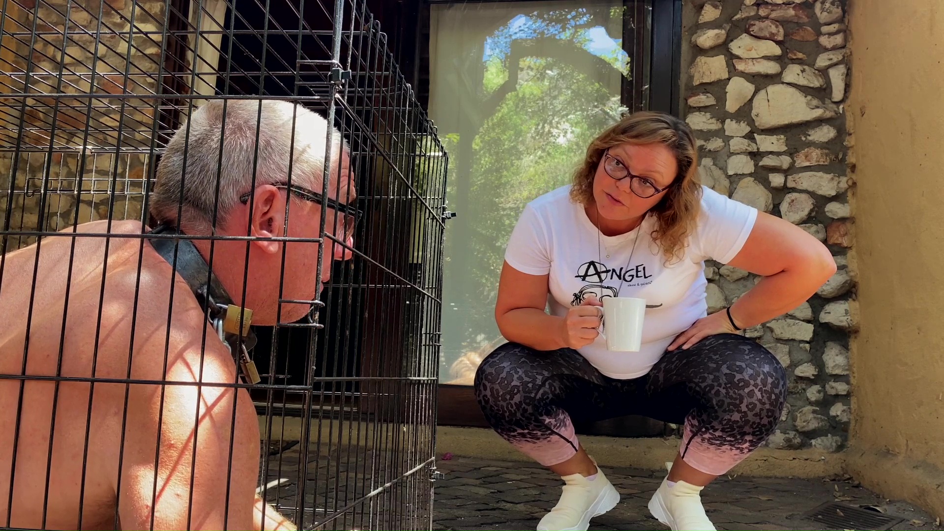 Mistress April – CAGED