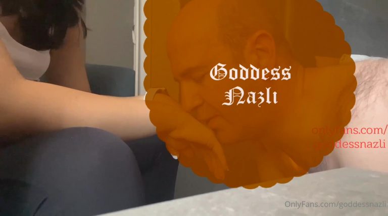 here is another dog hungry for my slaps