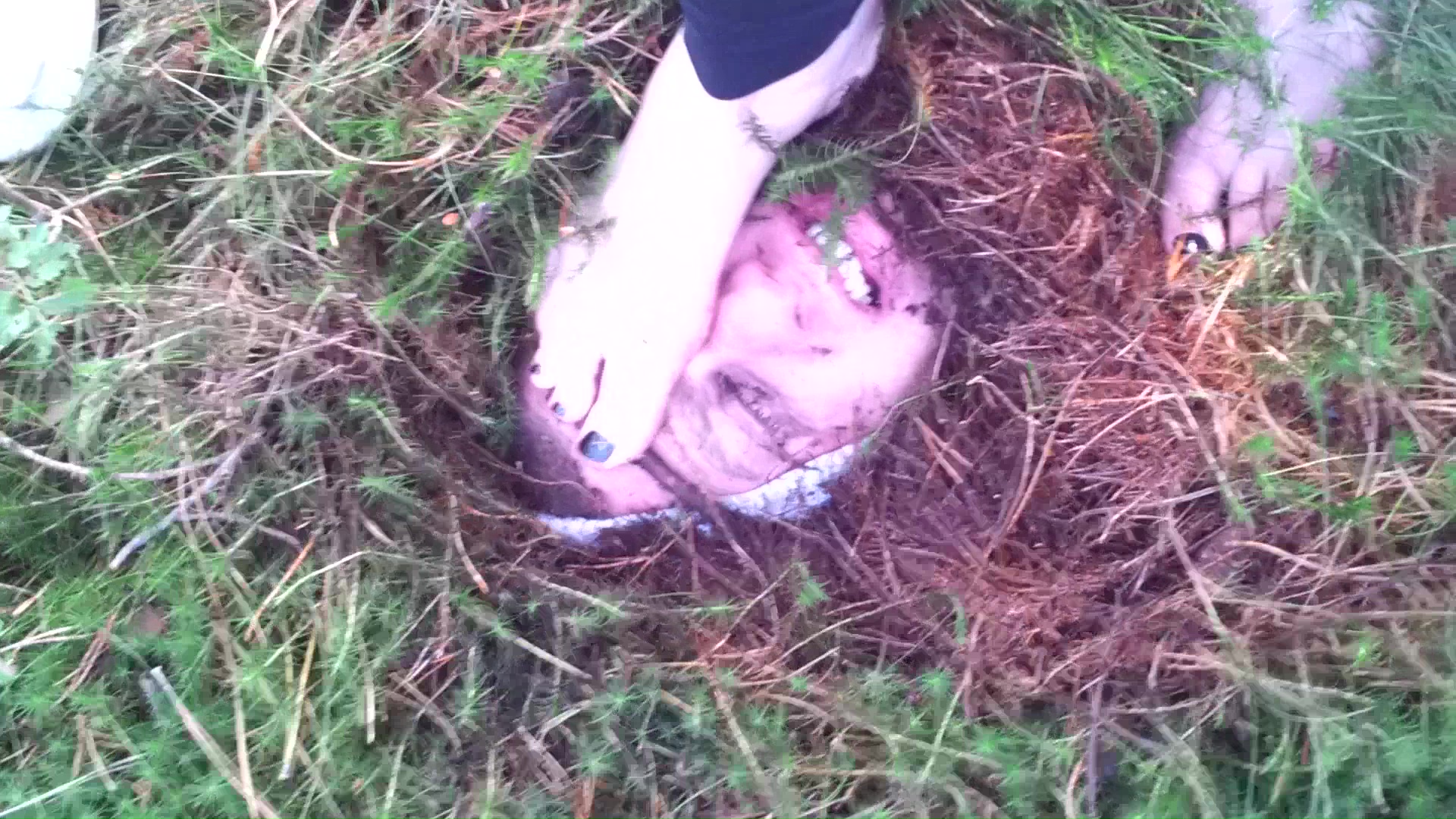 buried for foot cleaning