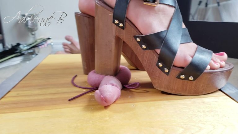 thick platforms flatten his dick