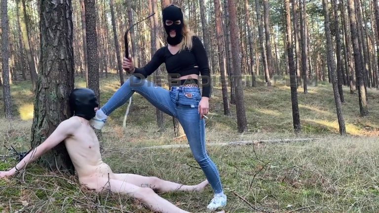 kidnapped robbed tortured