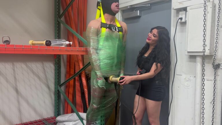 mummified stroker – bitcharoo