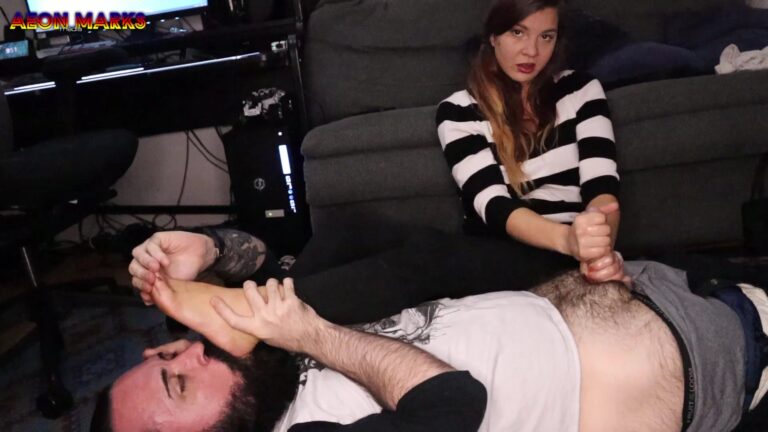yuck! just pay, cum and fuck off fat loser!